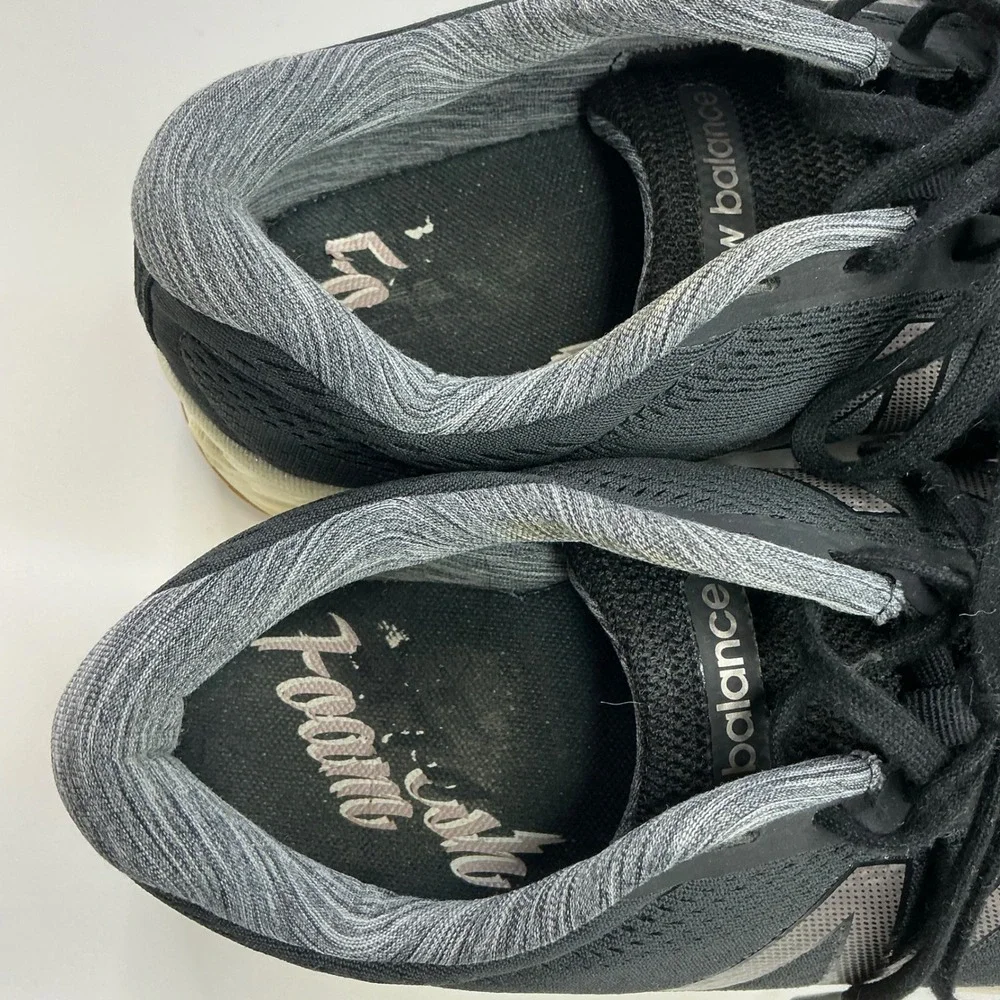 New Balance Black Running Shoes Womens 10 Fresh Foam Arish v1 WARISCB1 Gum Sole